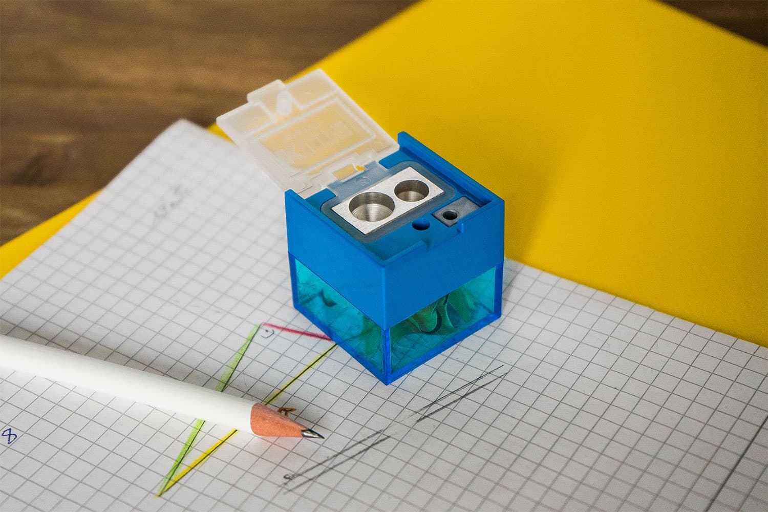 KUM_Cube_blau