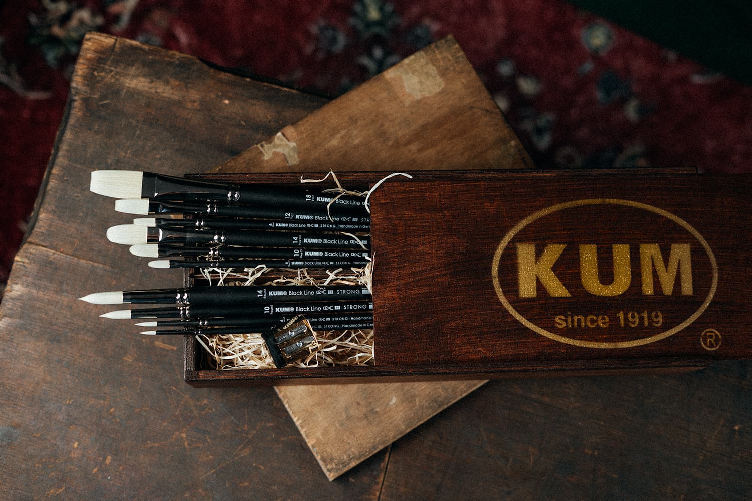 KUM Masters Atelier Collection Black Line Pinsel und Meisterwerk